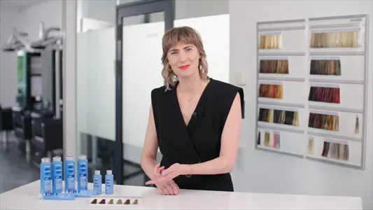 Lerne die irisierende Blond Kollektion von Goldwell kennen