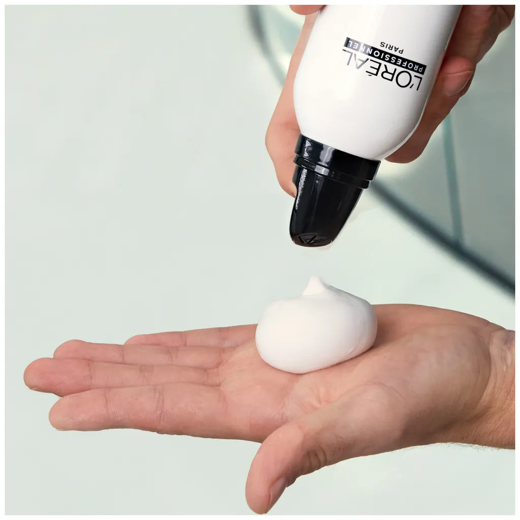 L'Oréal Tecni.Art Volume Extra Full