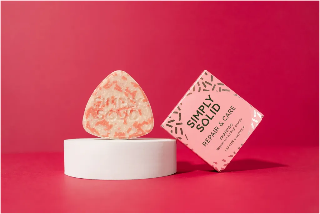 Simply Solid Repair and Care Shampoo